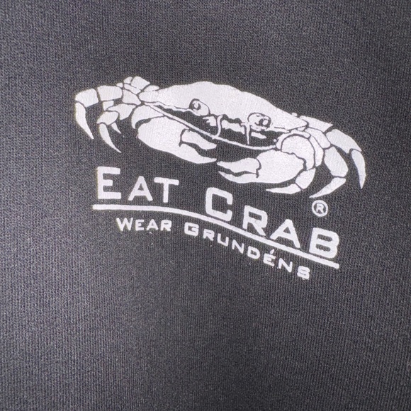 Grundens Eat Crab Eat Lobster Hoodie Size Small - Picture 3 of 7